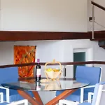 La Punta Apartment *