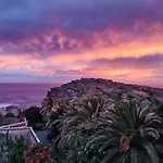 La Punta Apartment *